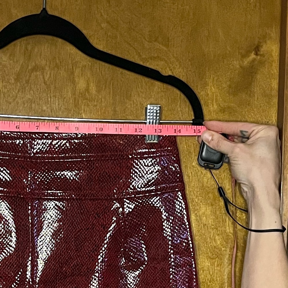 Zara Shiny Red python printed Mini Skirt - Picture 4 of 9